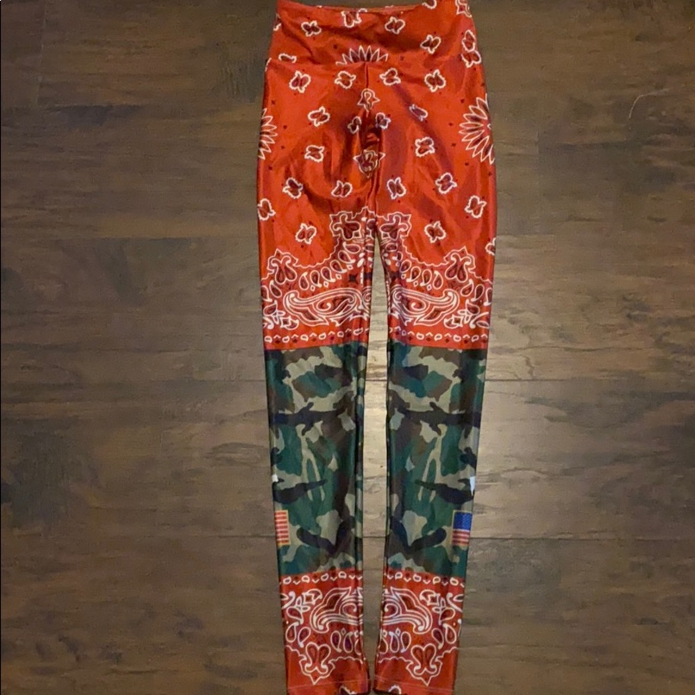 RARE GOLDSHEEP LEGGINGS XS